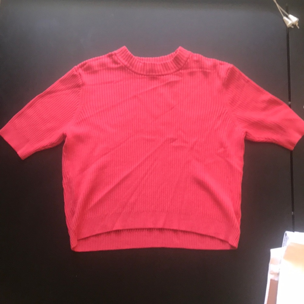 Medium pinkish red cropped sweater from h&m